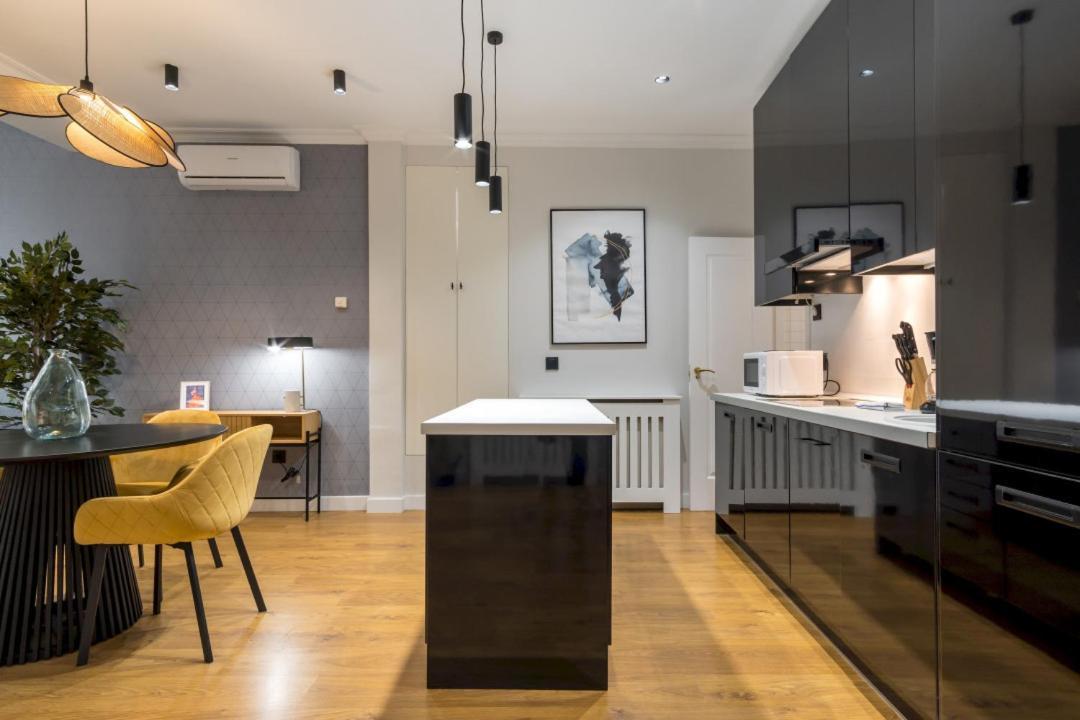 Wide And Modern -1Bd 1,5 Bth- Malasana มาดริด ภายนอก รูปภาพ
